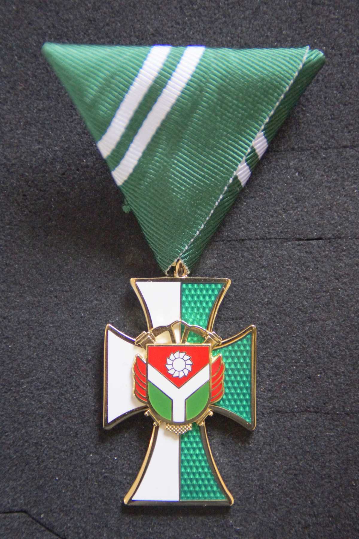 Pucking FW VK G avers