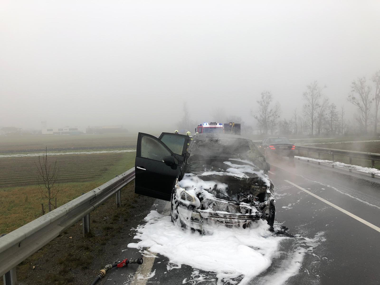 2019 12 17 KFZ Brand (16)