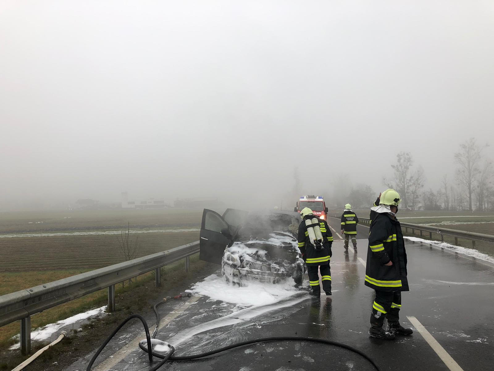 2019 12 17 KFZ Brand (18)