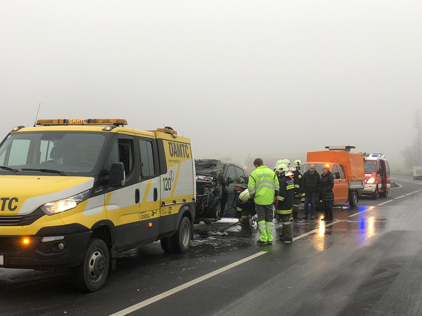 2019 12 17 KFZ Brand (6)