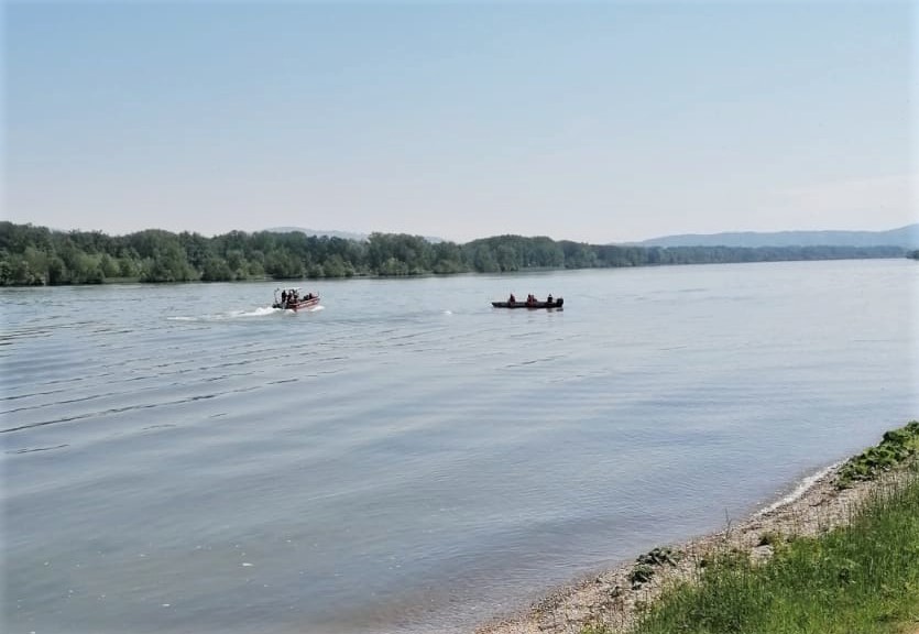 2020 05 19 Personenrettung Donau (2 a)