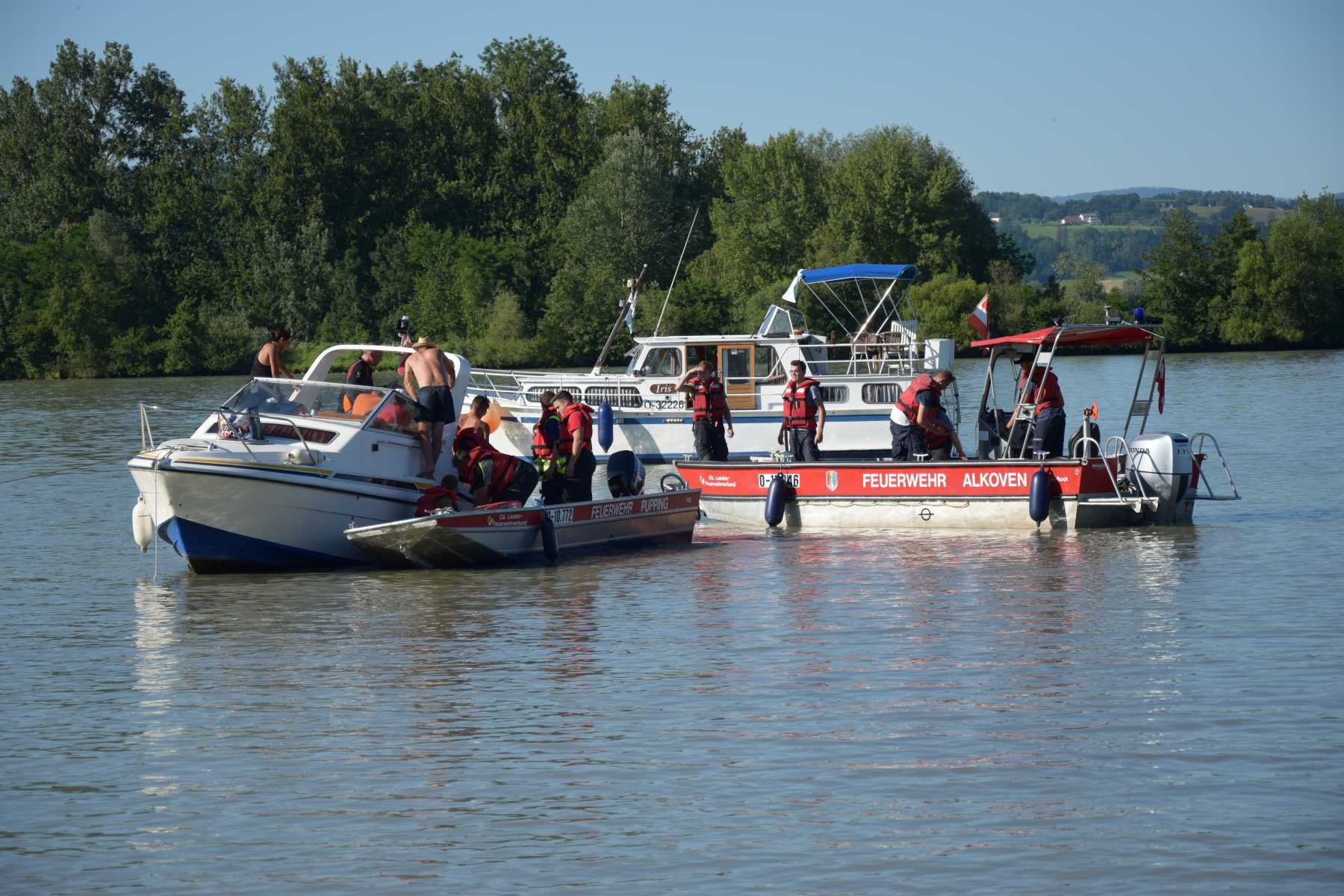 2022 07 03 Bootsbergung (4)