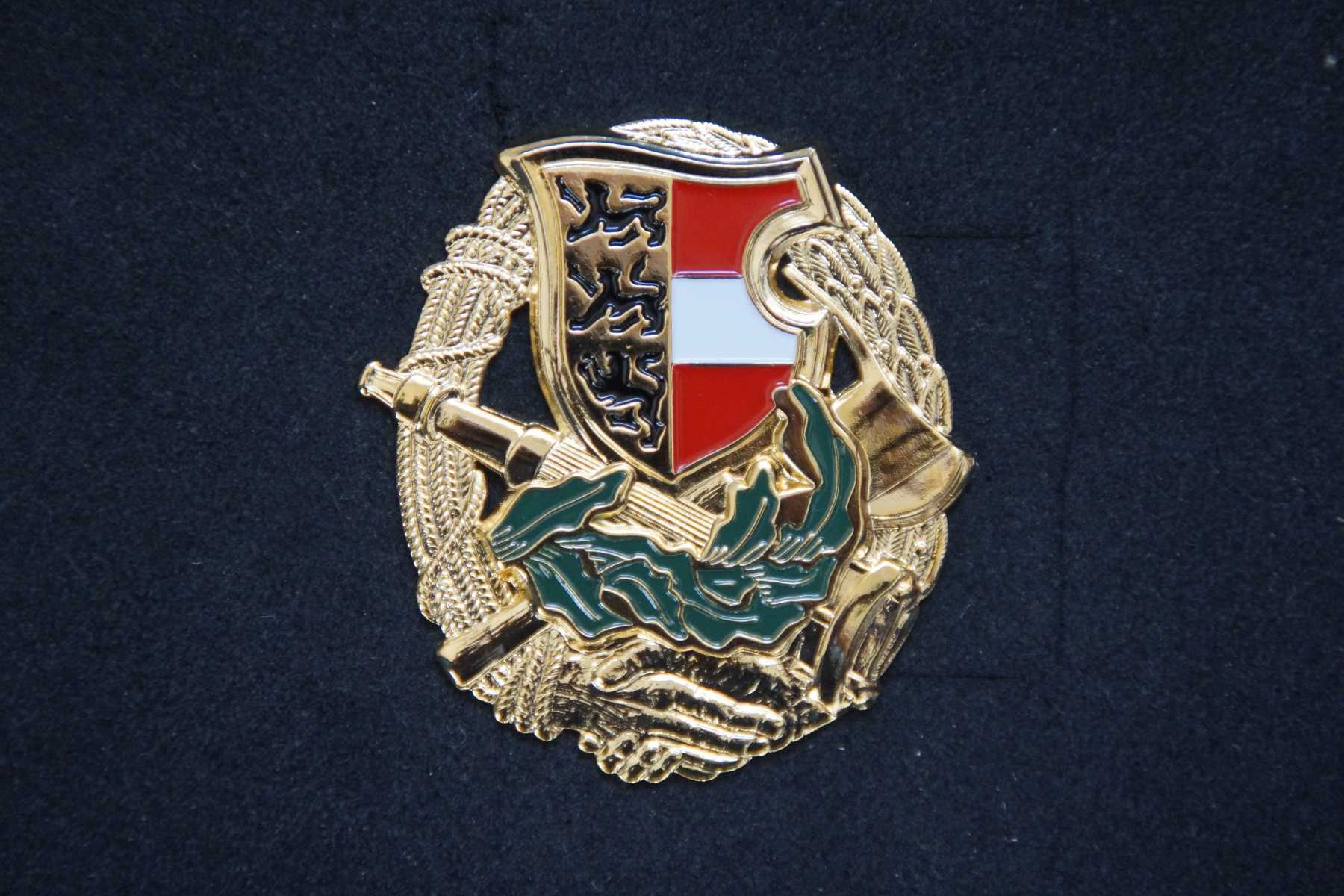 1997 Ktn FLA III W avers